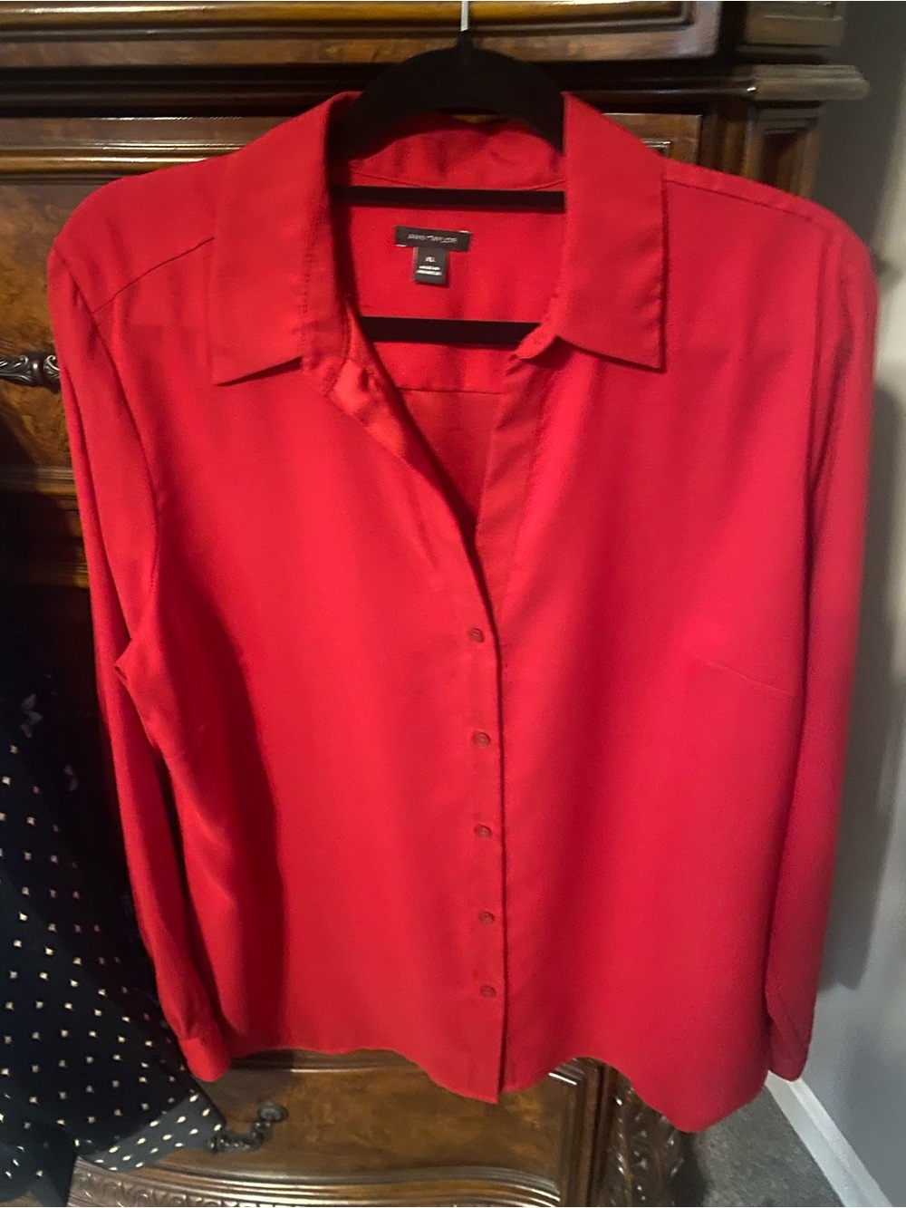 Ann Taylor red essential button up blouse